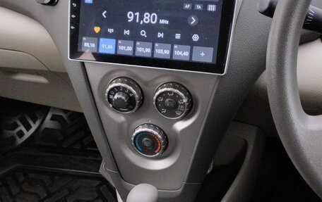 Toyota Belta, 2011 год, 850 000 рублей, 5 фотография