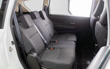 Suzuki Ertiga II, 2022 год, 2 599 000 рублей, 7 фотография