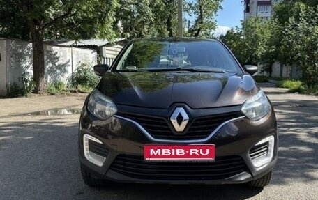 Renault Kaptur I рестайлинг, 2018 год, 1 200 000 рублей, 1 фотография