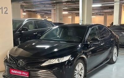 Toyota Camry, 2019 год, 3 600 000 рублей, 1 фотография