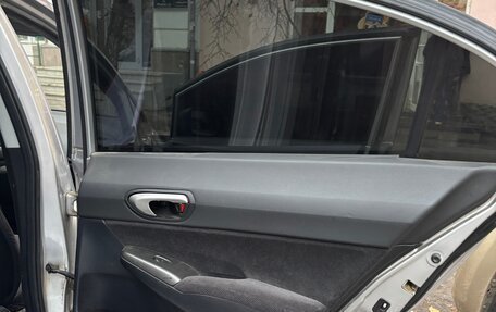 Honda Civic VIII, 2007 год, 750 000 рублей, 19 фотография