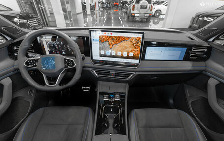 Volkswagen Tiguan, 2025 год, 5 000 000 рублей, 8 фотография