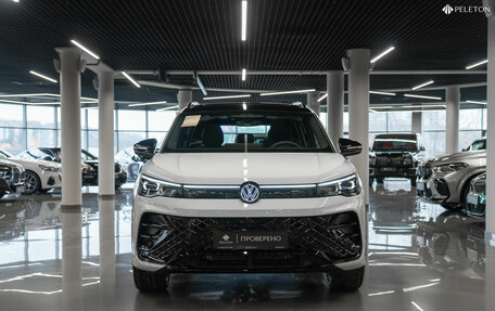 Volkswagen Tiguan, 2025 год, 5 000 000 рублей, 3 фотография