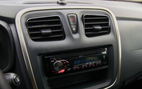 Renault Sandero II рестайлинг, 2018 год, 695 000 рублей, 5 фотография