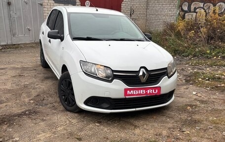 Renault Logan II, 2017 год, 550 000 рублей, 16 фотография