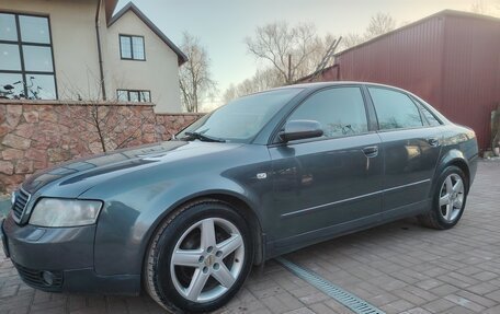 Audi A4, 2002 год, 558 000 рублей, 11 фотография