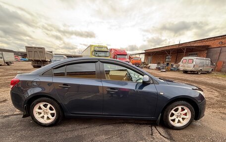 Chevrolet Cruze II, 2011 год, 815 000 рублей, 4 фотография