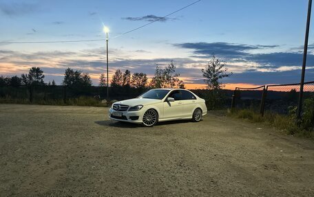 Mercedes-Benz C-Класс, 2013 год, 2 000 000 рублей, 11 фотография