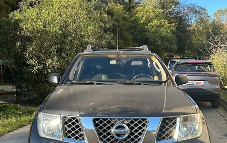 Nissan Navara (Frontier), 2007 год, 680 000 рублей, 2 фотография