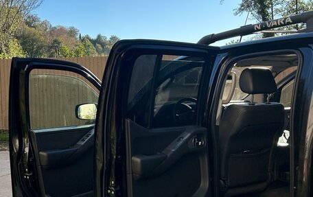 Nissan Navara (Frontier), 2007 год, 680 000 рублей, 17 фотография