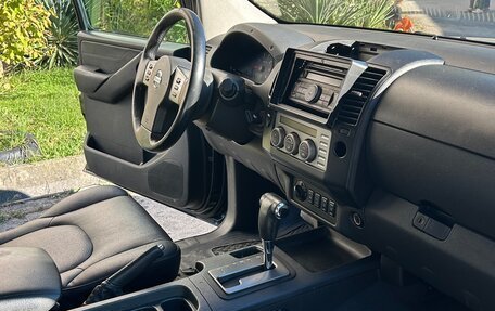 Nissan Navara (Frontier), 2007 год, 680 000 рублей, 16 фотография