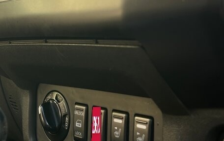 Nissan Navara (Frontier), 2007 год, 680 000 рублей, 13 фотография