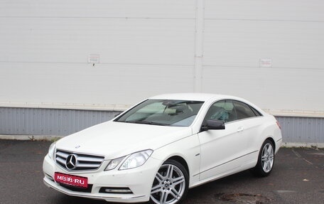 Mercedes-Benz E-Класс, 2011 год, 1 400 000 рублей, 1 фотография