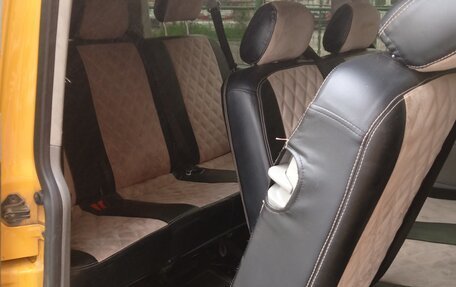 Volkswagen Transporter T5 рестайлинг, 2005 год, 1 350 000 рублей, 11 фотография