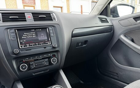 Volkswagen Jetta VI, 2012 год, 845 000 рублей, 20 фотография