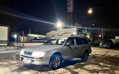 Toyota Corolla, 2000 год, 300 000 рублей, 4 фотография