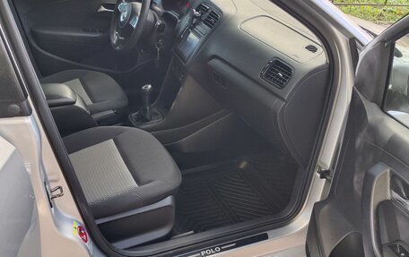 Volkswagen Polo VI (EU Market), 2011 год, 600 000 рублей, 8 фотография