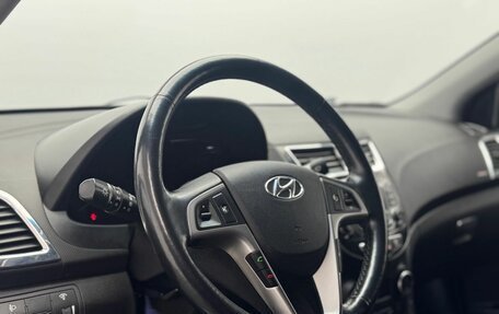 Hyundai Solaris II рестайлинг, 2015 год, 1 150 000 рублей, 15 фотография