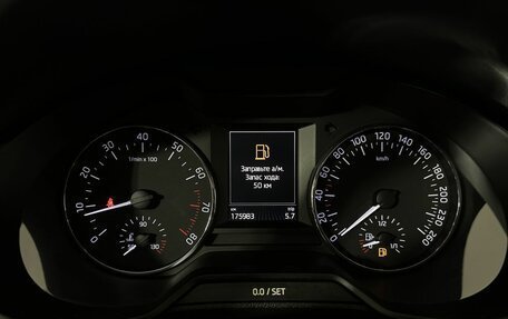 Skoda Octavia, 2017 год, 1 700 000 рублей, 11 фотография