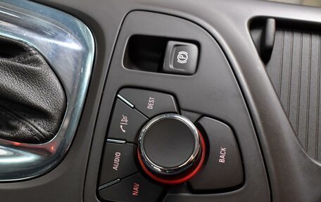 Opel Insignia II рестайлинг, 2013 год, 1 439 000 рублей, 21 фотография