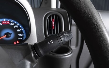 Nissan Cube III, 2012 год, 869 000 рублей, 16 фотография