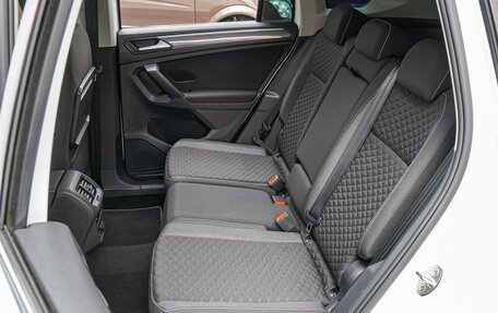 Volkswagen Tiguan II, 2018 год, 2 250 000 рублей, 9 фотография