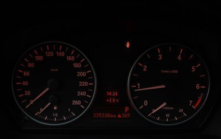 BMW 3 серия, 2007 год, 850 000 рублей, 12 фотография