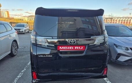 Toyota Vellfire II, 2017 год, 3 800 000 рублей, 3 фотография