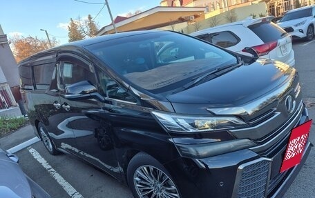 Toyota Vellfire II, 2017 год, 3 800 000 рублей, 2 фотография