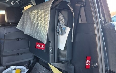 Toyota Vellfire II, 2017 год, 3 800 000 рублей, 10 фотография