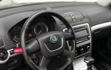 Skoda Octavia, 2011 год, 750 000 рублей, 11 фотография