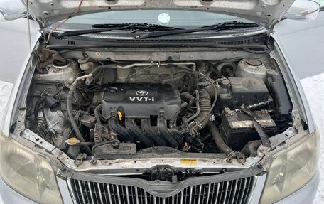 Toyota Corolla, 2005 год, 650 000 рублей, 11 фотография