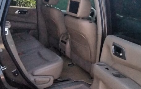 Nissan Pathfinder, 2014 год, 2 150 000 рублей, 5 фотография