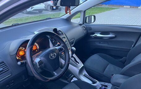 Toyota Auris II, 2010 год, 1 050 000 рублей, 4 фотография