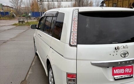 Toyota ISis I, 2011 год, 1 200 000 рублей, 5 фотография
