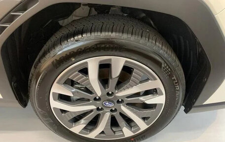 Subaru Forester, 2025 год, 4 200 000 рублей, 27 фотография