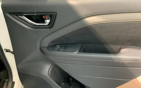 Subaru Forester, 2025 год, 4 200 000 рублей, 28 фотография