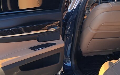 BMW 7 серия, 2012 год, 1 860 000 рублей, 7 фотография