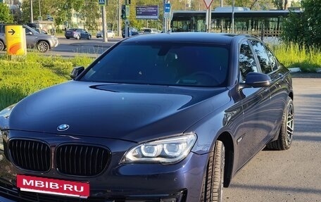 BMW 7 серия, 2012 год, 1 860 000 рублей, 2 фотография