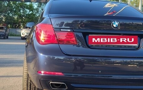 BMW 7 серия, 2012 год, 1 860 000 рублей, 13 фотография