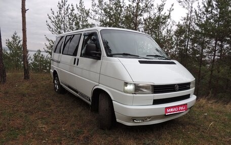 Volkswagen Multivan T4, 1993 год, 1 200 000 рублей, 1 фотография