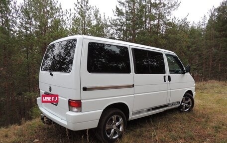 Volkswagen Multivan T4, 1993 год, 1 200 000 рублей, 3 фотография