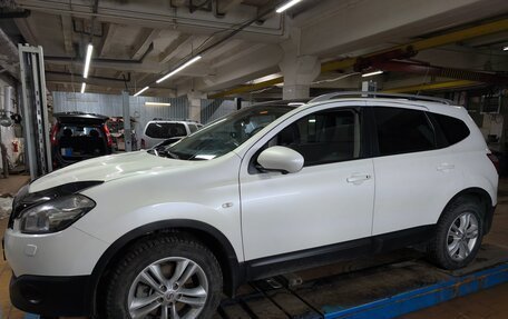 Nissan Qashqai+2 I, 2013 год, 1 350 000 рублей, 2 фотография