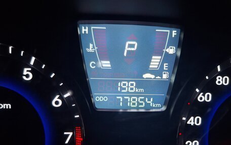 Hyundai Solaris II рестайлинг, 2011 год, 830 000 рублей, 2 фотография