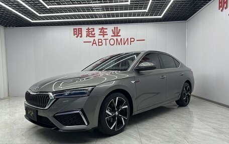 Skoda Octavia IV, 2022 год, 2 100 000 рублей, 6 фотография