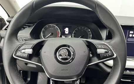 Skoda Octavia IV, 2022 год, 2 100 000 рублей, 11 фотография