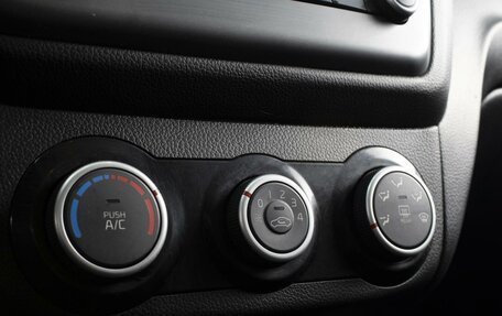 KIA Rio III рестайлинг, 2016 год, 895 000 рублей, 16 фотография