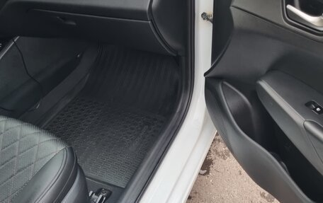 Hyundai Solaris II рестайлинг, 2020 год, 1 750 000 рублей, 9 фотография