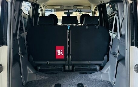 Toyota Sienta I, 2012 год, 1 229 000 рублей, 20 фотография