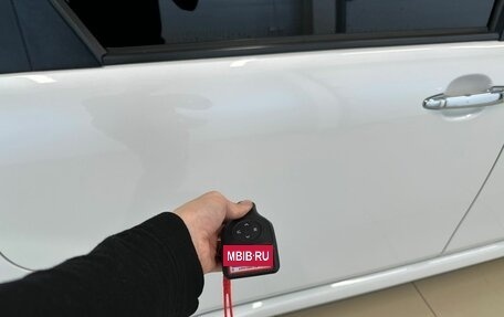 Toyota Sienta I, 2012 год, 1 229 000 рублей, 27 фотография